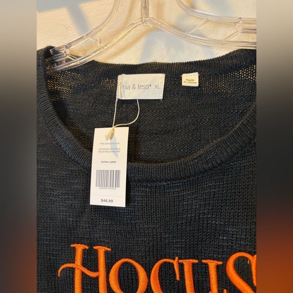 NWT Mia & Tess Hocus Pocus sweater size XL - Picture 3 of 5